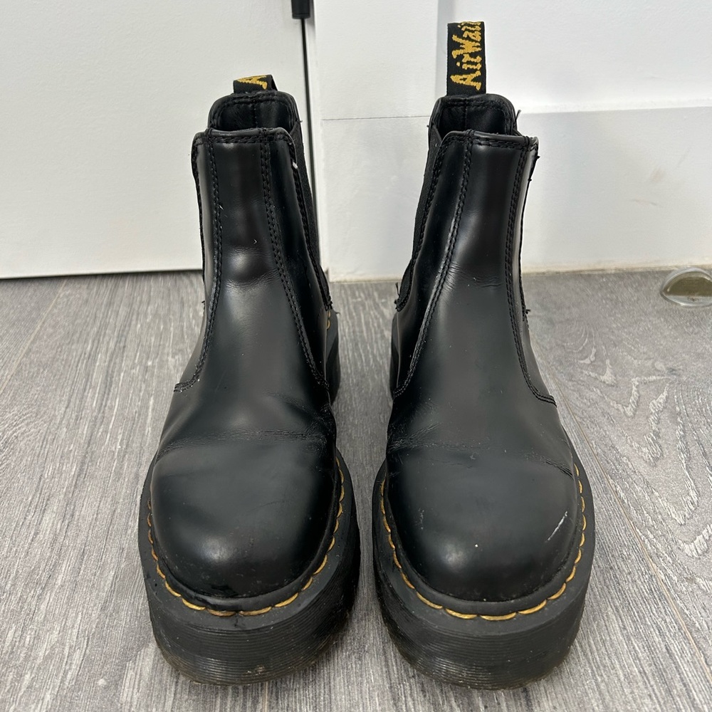 Dr. Marten Platform Chelsea Boot